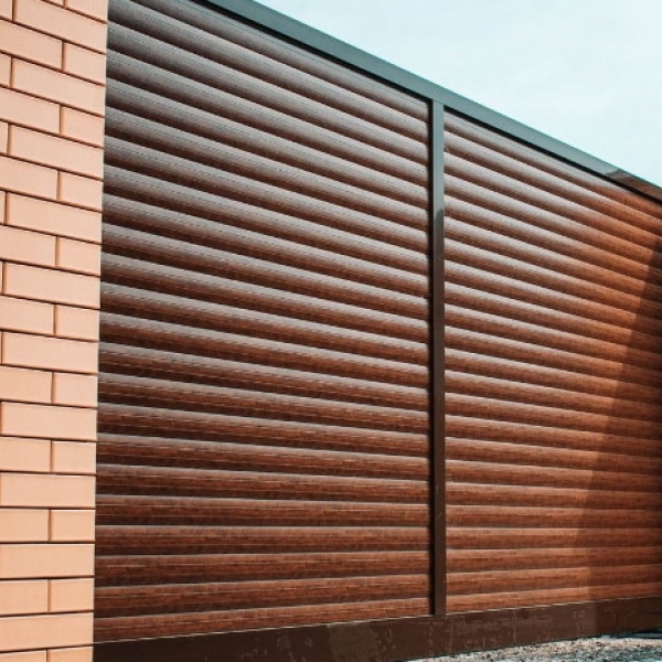 Откатные въездные ворота Алютех Prestige