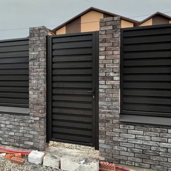 Уличная калитка Алютех Prestige